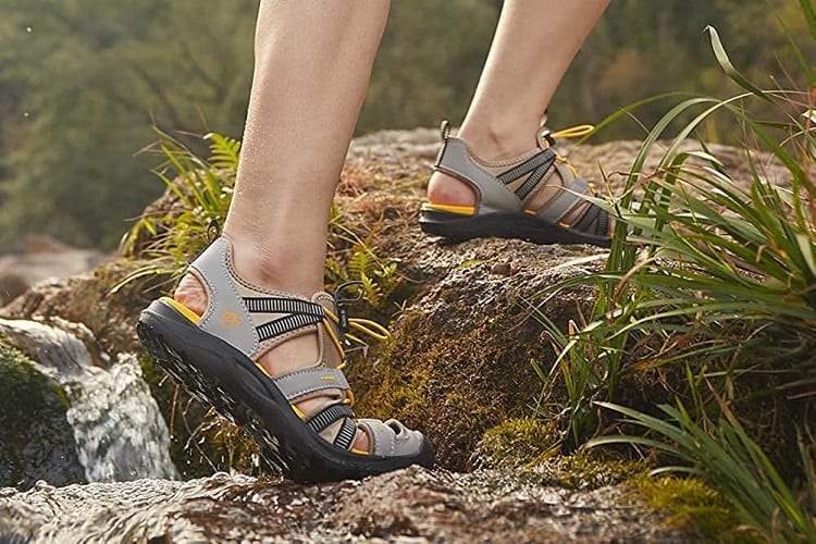 Best Hiking Sandals | Worldandi